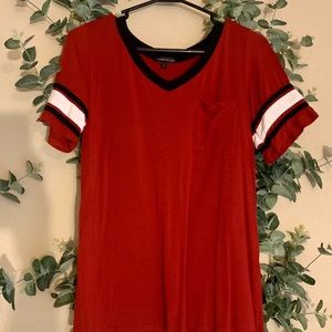 beautiful maroon medium sleeve shirt 🌹🥀